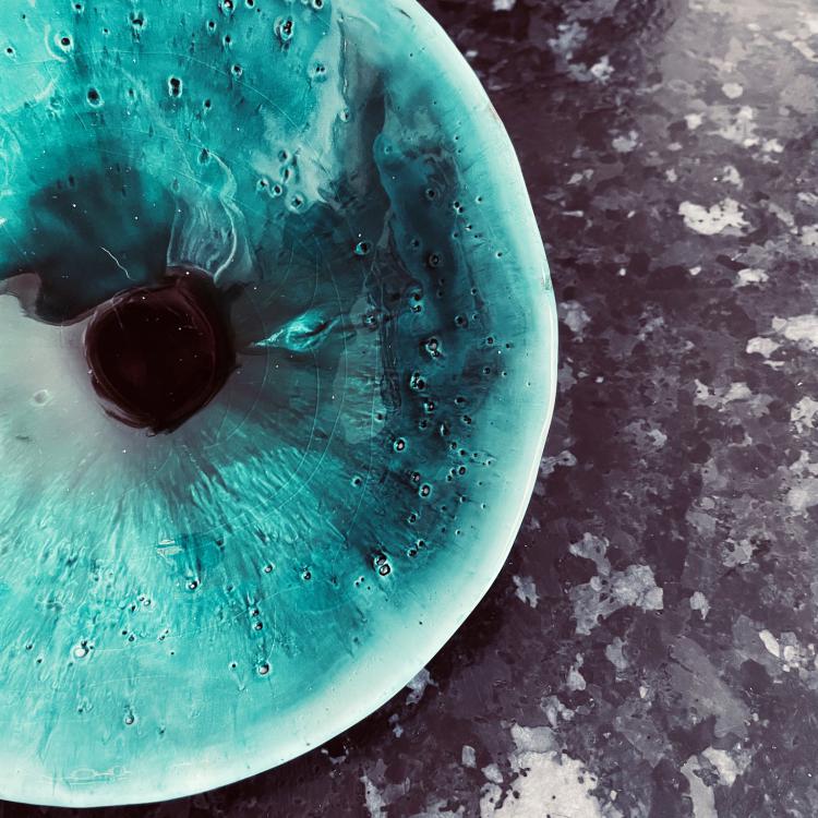 Plat Iris | Terre d'Huile